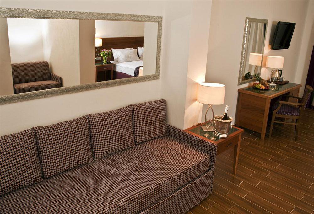 Hotel Galileo Prag Zimmer foto