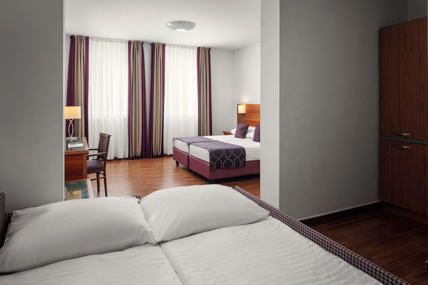 Hotel Galileo Prag Exterior foto