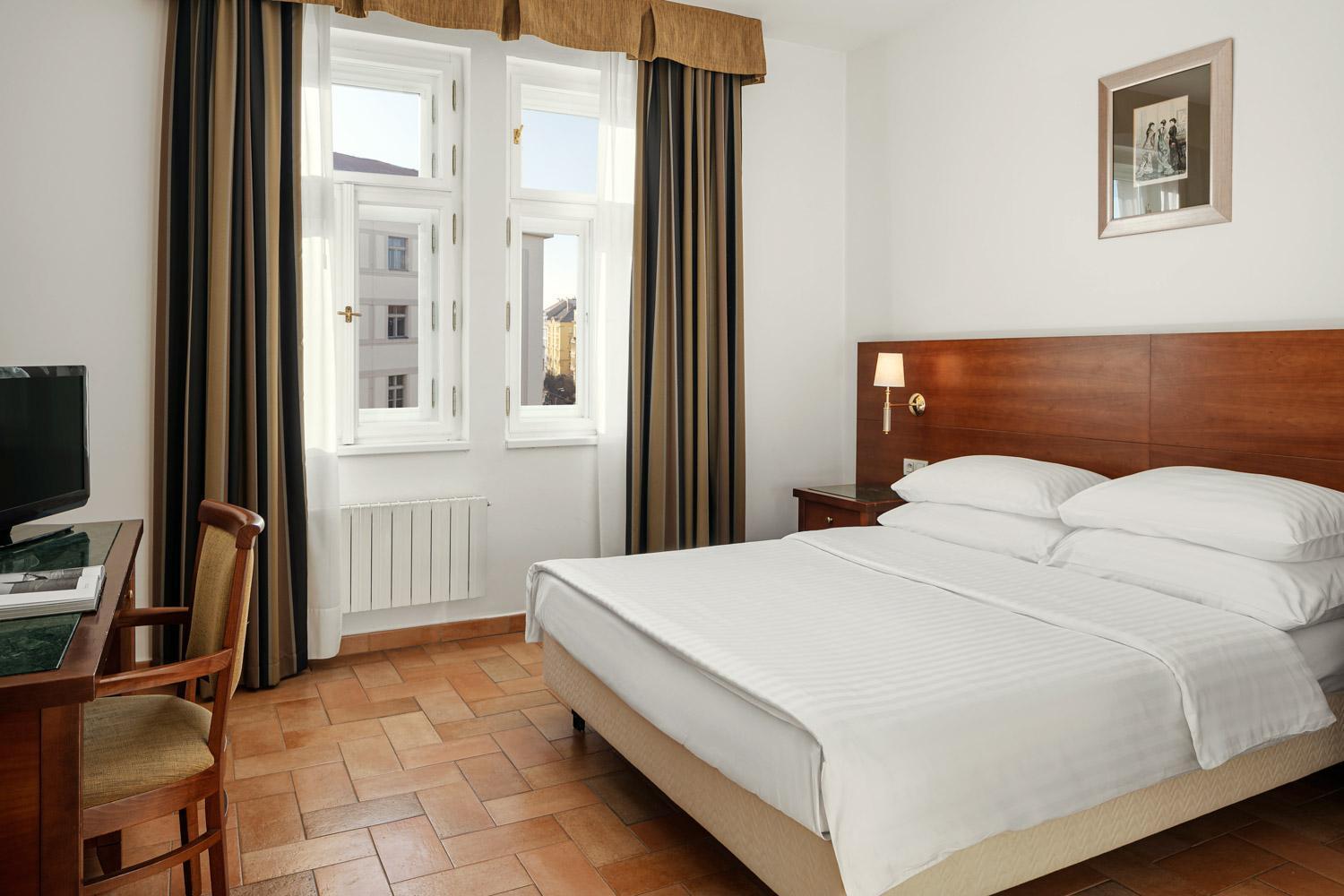 Hotel Galileo Prag Exterior foto