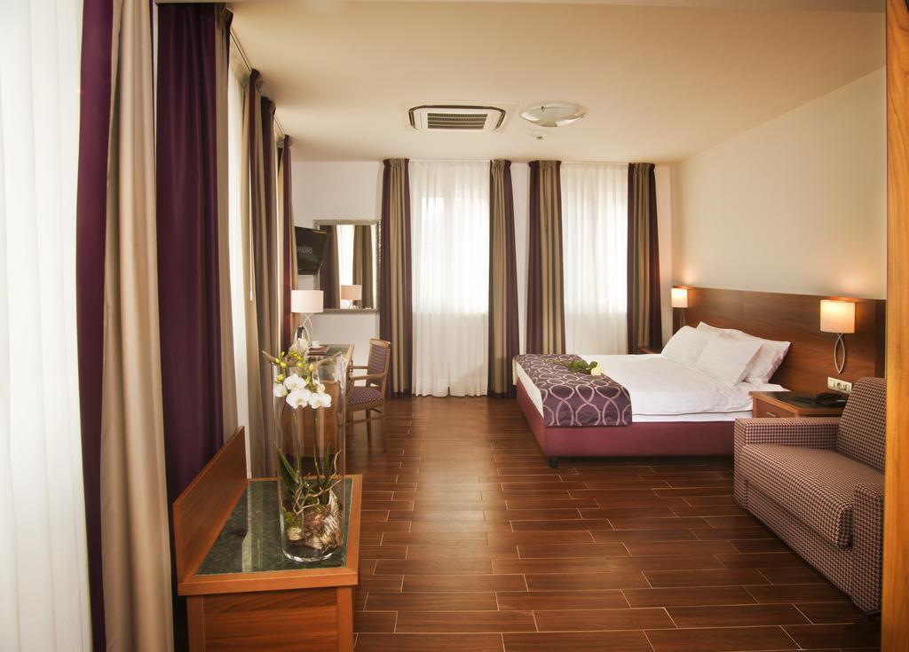 Hotel Galileo Prag Zimmer foto