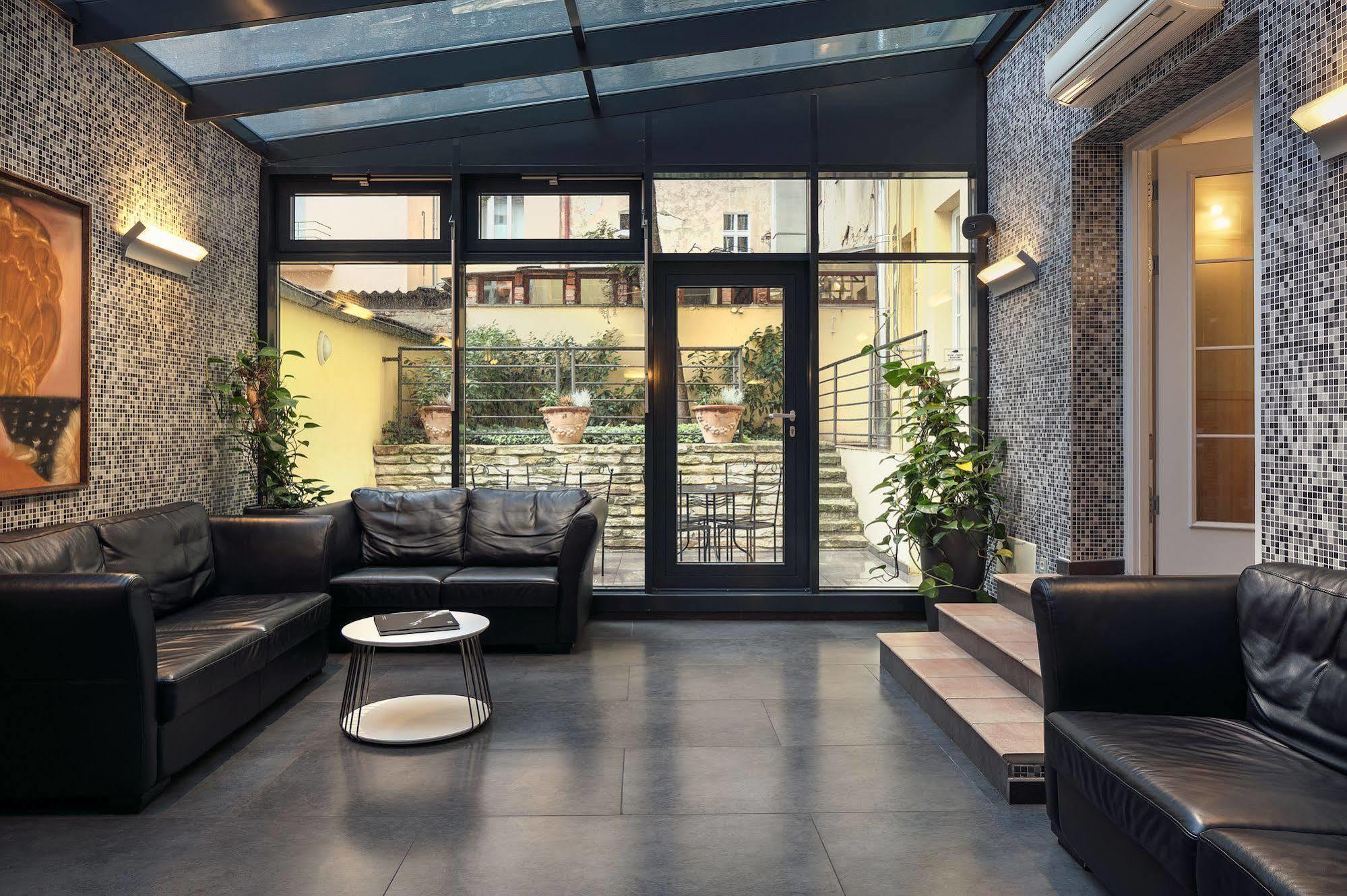Hotel Galileo Prag Exterior foto